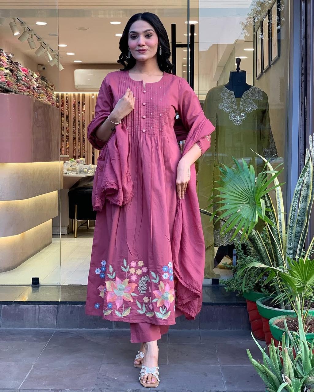 Jaipur Elegant Rosewood Pleated Kurti
